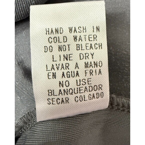 Entro Gray Velvet Kimono Floral Embroidery Size 1X - Picture 10 of 12